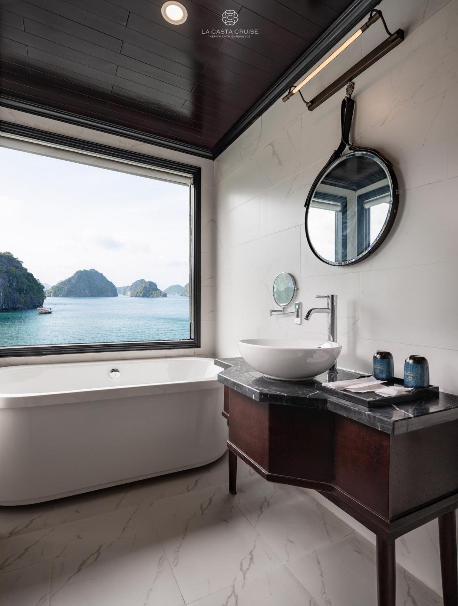 La Casta Cruise Hotell Ha Long Exteriör bild